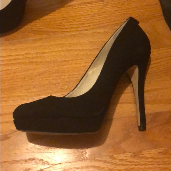Michael Kors black pumps - Picture 2 of 2